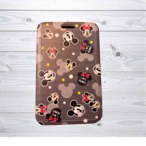 Gray Mouse-Inspired Badge & Luggage Holder