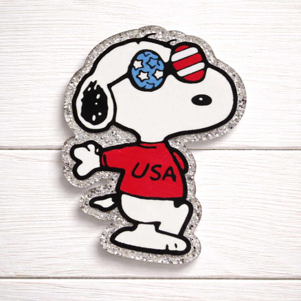 USA Snoopy Badge Reel | Red White Blue